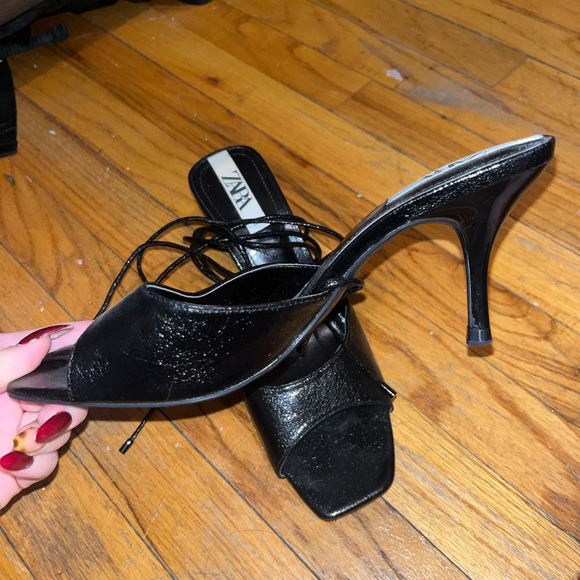 Zara lace up strappy heels size 8/EU 39 - worn ONCE - Picture 3 of 3